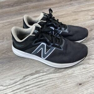 New Balance WDRFTLB2 Women's Size 8.5D. Black & White Running Shoes‎